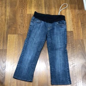 Maternity jean capris